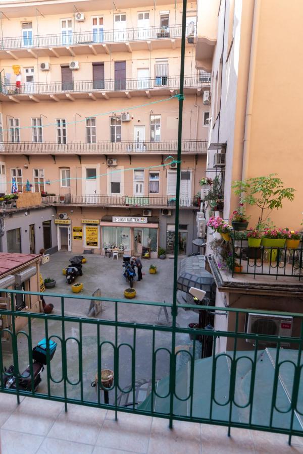 Passage Apartment *